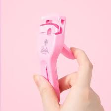 Barbie Collection 2-In-1 Portable Eyelash Curler
