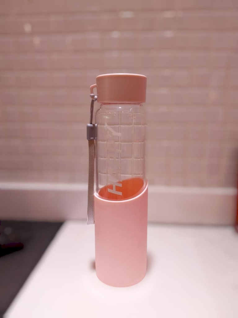 HAPPY High Borosilicate Glass Bottle with Silicone Cover 370mL(Pink)